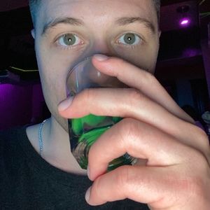 Meet your Posher, Dillon